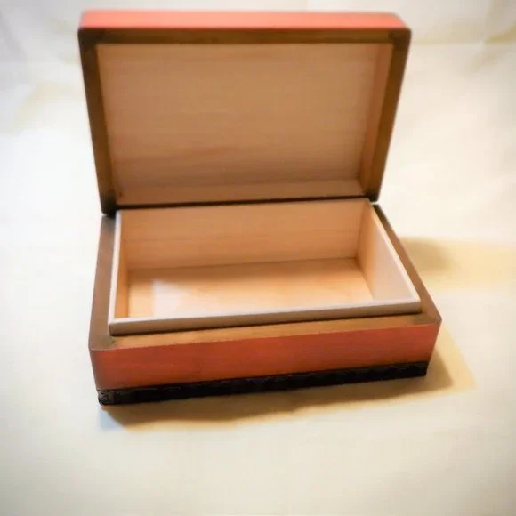 Handcrafted *** Jewelry Box *** - Picture 2 of 2